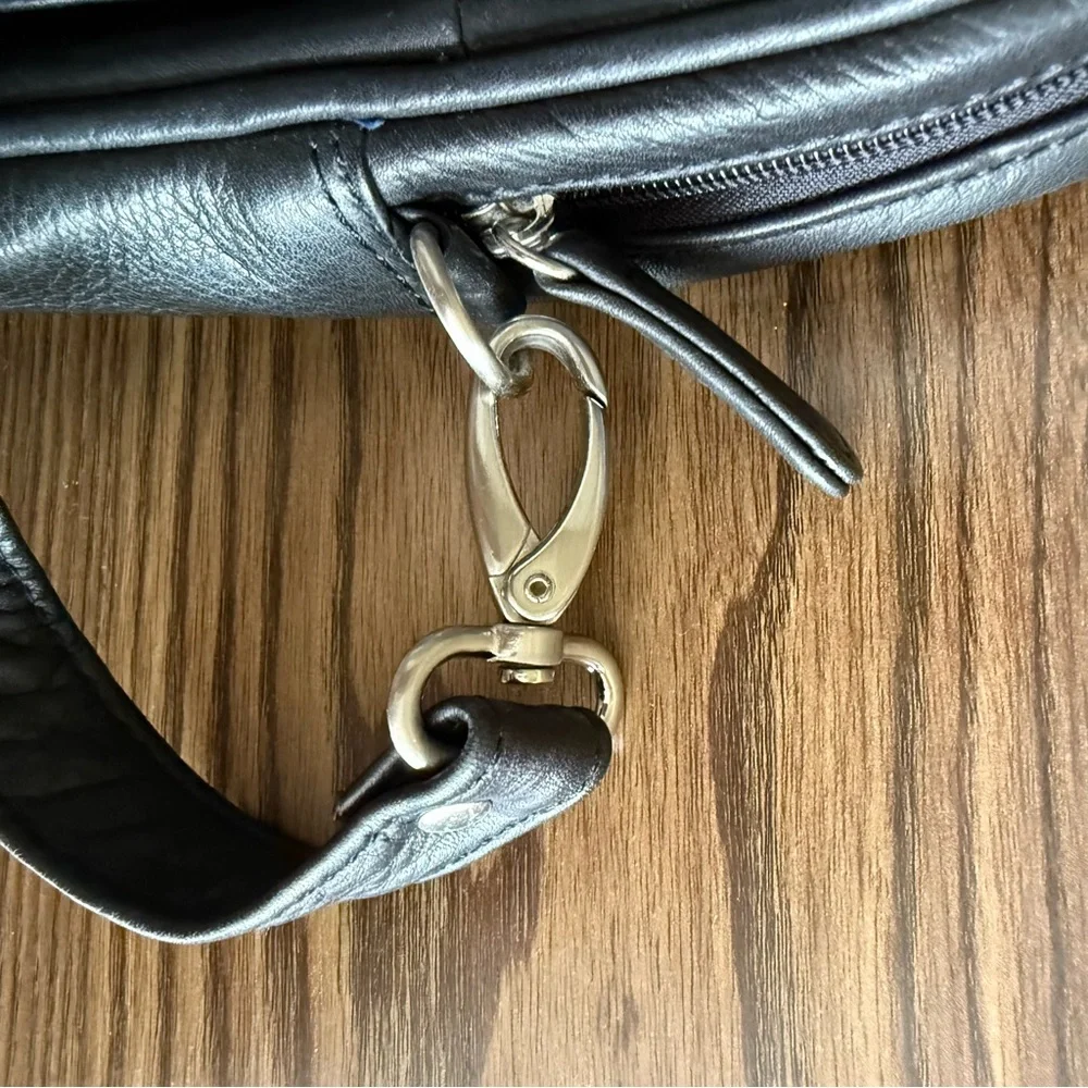 NWOT Osgoode Marley #6043 Padraig Portfolio Messenger Briefbag-Black